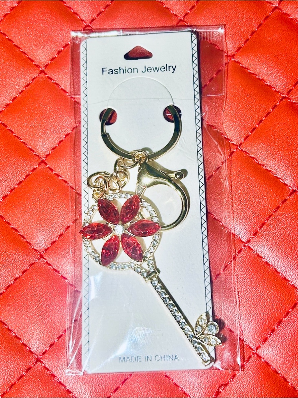 Fashion Jewelry Gold Key & Red Crystal Flower Key Holder